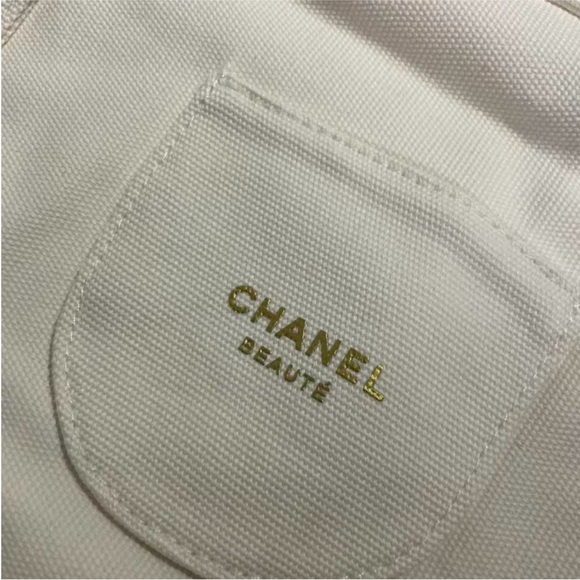 CHANEL perfume gift Cream tote - Picture 5 of 7